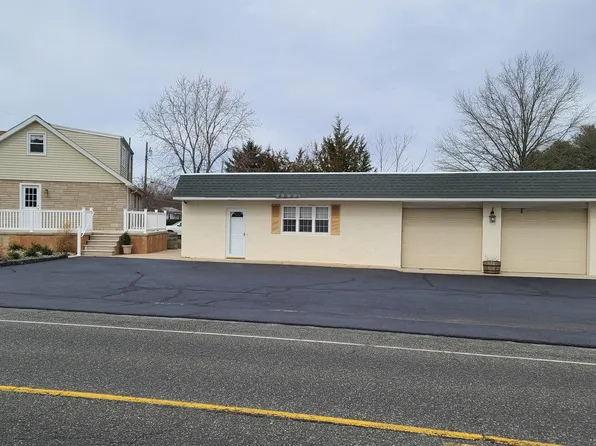 313 S Laurel St, Landisville, NJ 08326