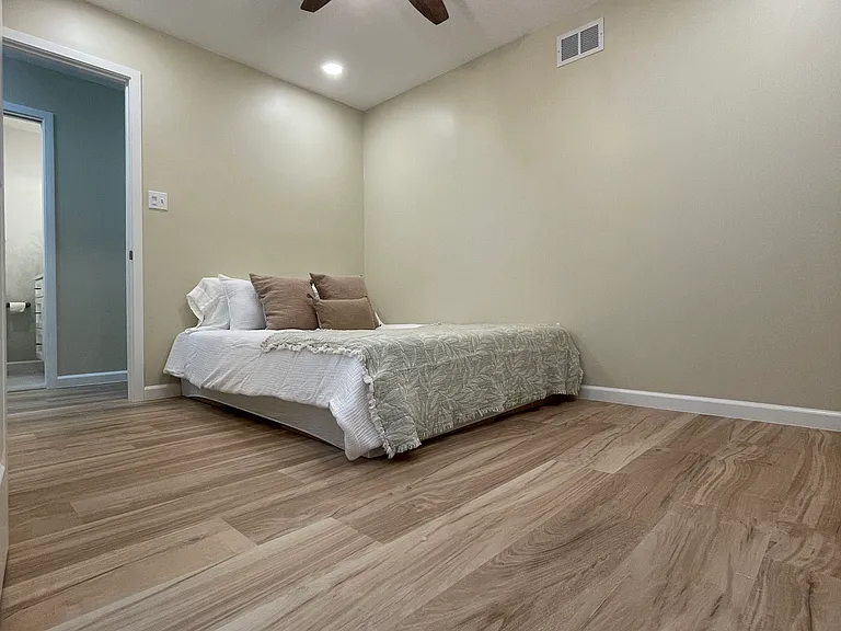 16180 Apple Ln #2 — Photo 20