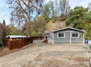 7092 Sonja Lu Ln, Lucerne, CA