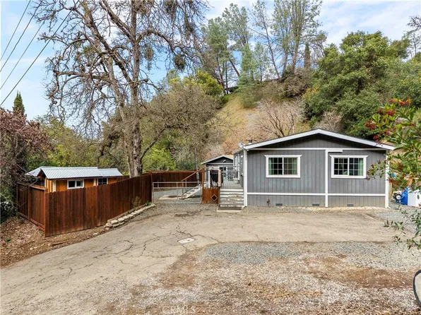 7092 Sonja Lu Ln, Lucerne, CA 95458