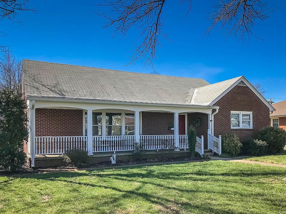 1st image of 1906 Lydia Dr