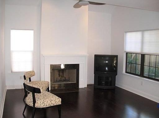 2nd image of 1500 W Esplanade Ave APT 24E