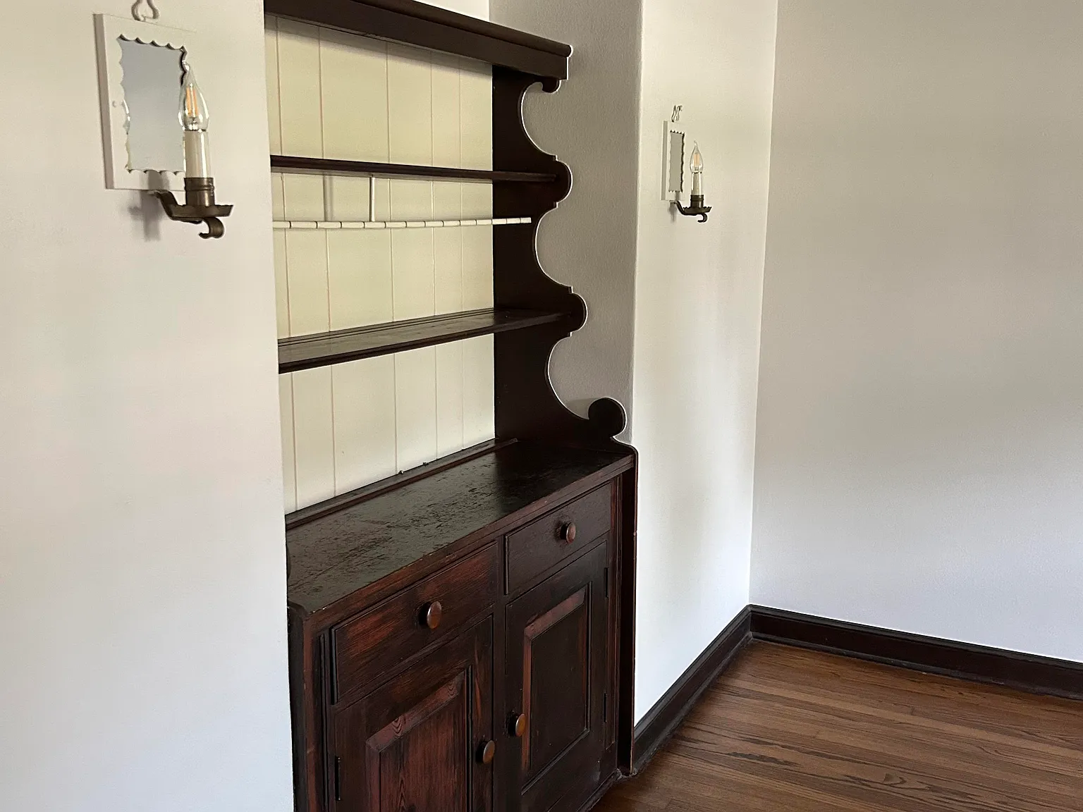 3 bed, 2004 sqft, $2,600 — Photo 4