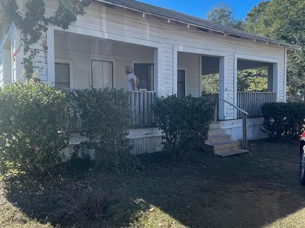 22648 9th Ave, Florala, AL 36442