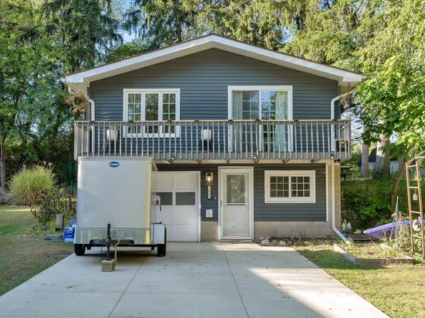 1061 Highland DRIVE, Twin Lakes, WI 53181