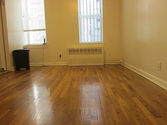 3rd image of 97 S 8th St APT 10