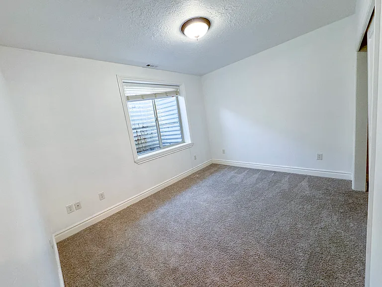 2368 N Cranefield Rd — Photo 12