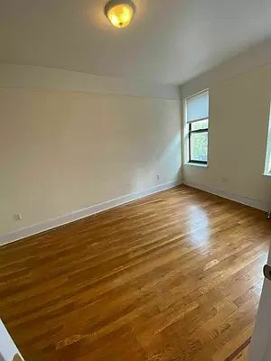 2nd image of 6802 Ridge Blvd #C34