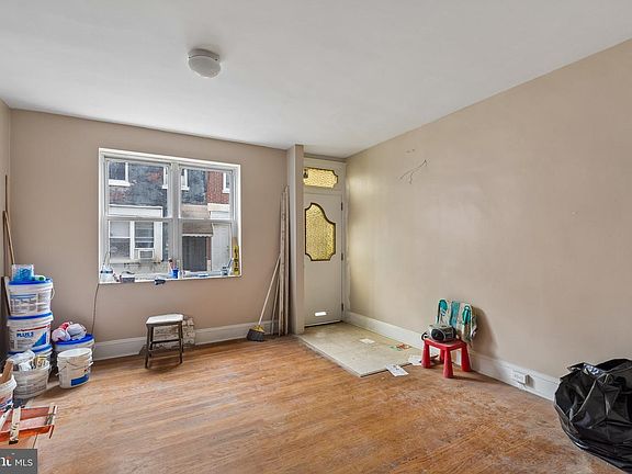 4th image of 2031 S Colorado St