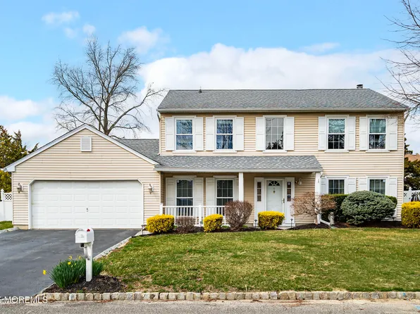 6 Lindner Lane, Howell, NJ 07731