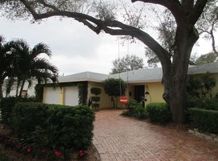 1154 SW 2nd St, Boca Raton, FL 33486