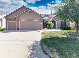 244 S Onewood Dr, Andover, KS 67002
