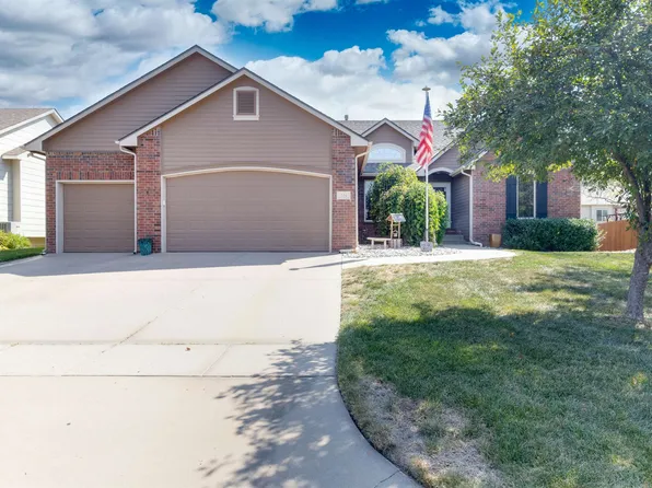 244 S Onewood Dr, Andover, KS 67002