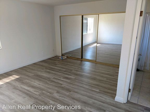 5th image of 3283 Luna Ave