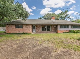 4517 Baylor Camp Rd, Crawford, TX 76638