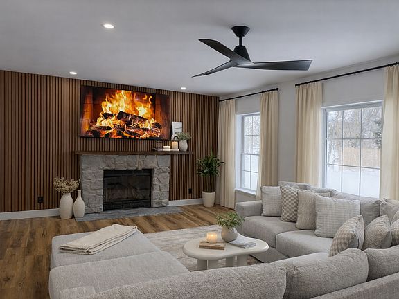 3rd image of 10 Coolidge Rd