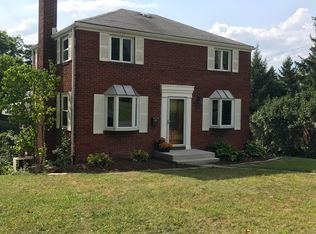 131 Wedgewood Dr, Pittsburgh, PA 15229