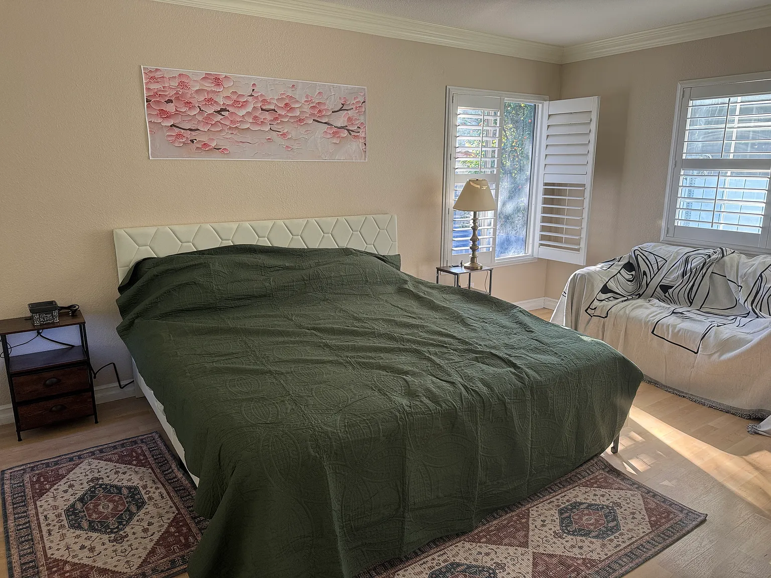 1095 Stillwell Ave — Photo 3