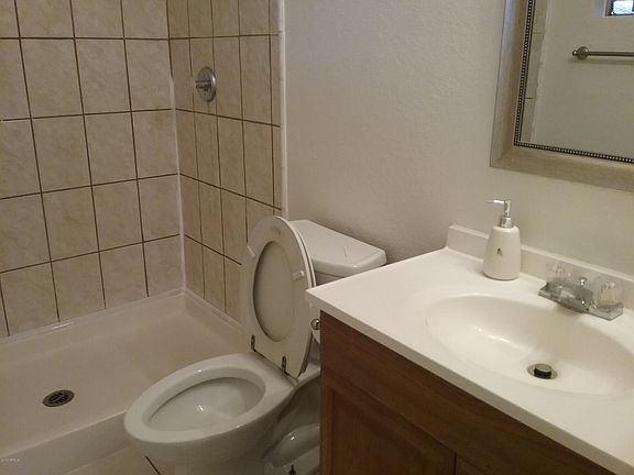 3rd image of 4126 N 86th Dr
