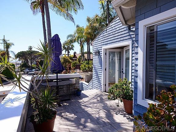 4th image of 332 Playa Del Norte St