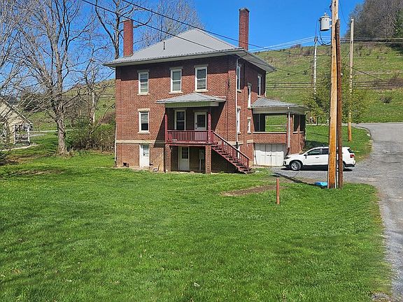 2nd image of 156 Claude Ln