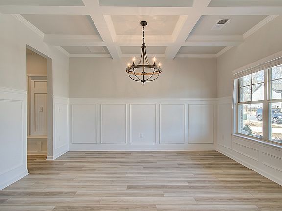 4th image of 100 Classica Dr #53W1I9