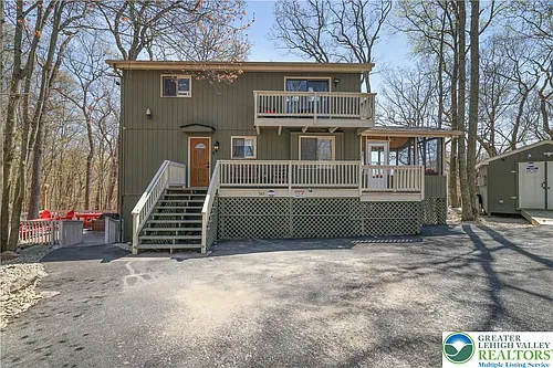 163 Cambridge Ct Photo 1