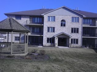 6650 183rd St APT 2C, Tinley Park, IL