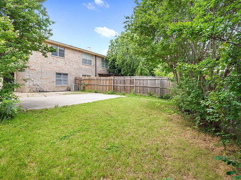 2802 Spring Valley Dr — Photo 25