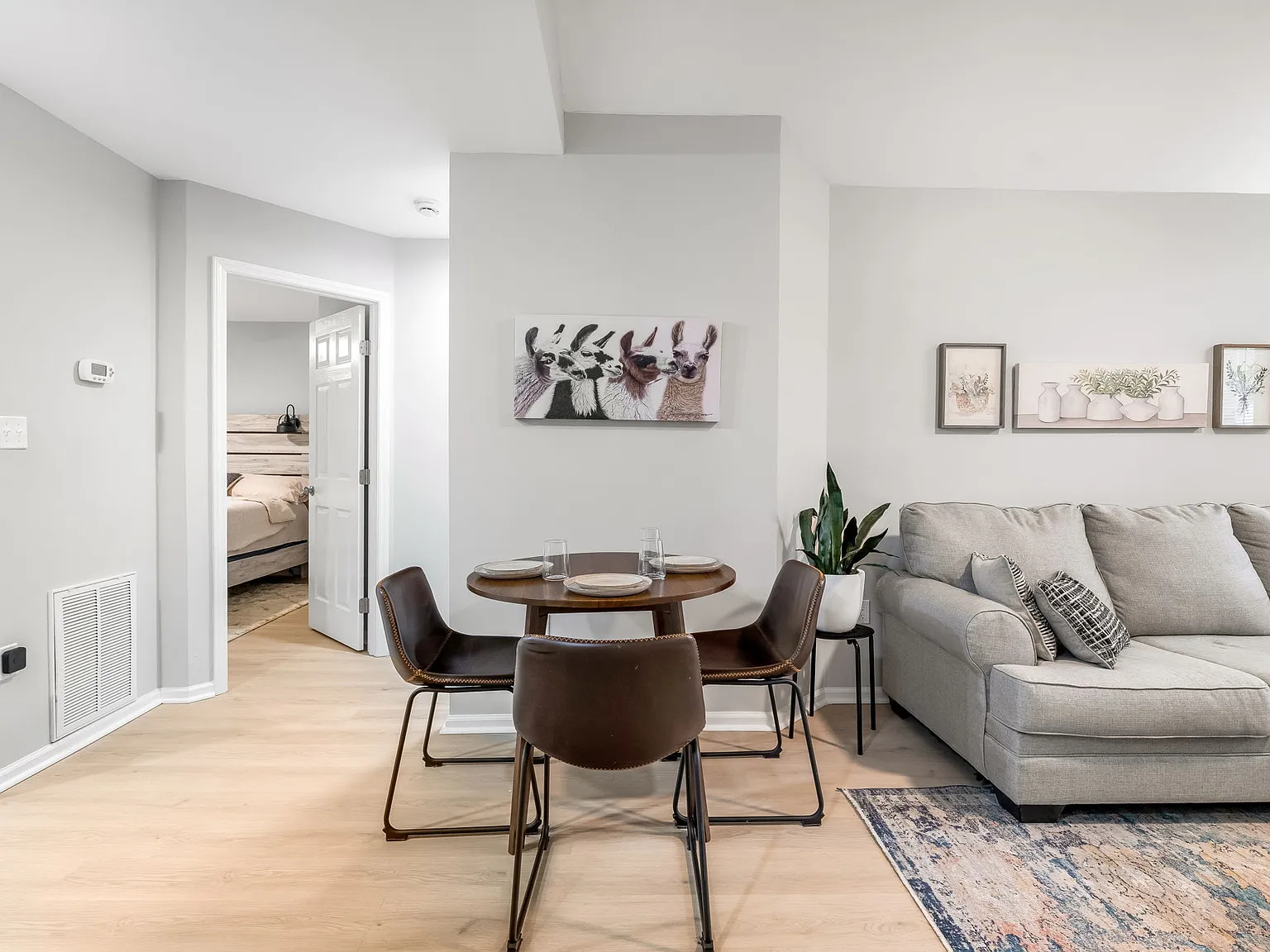 420 Alpha Street - 1 — Photo 4