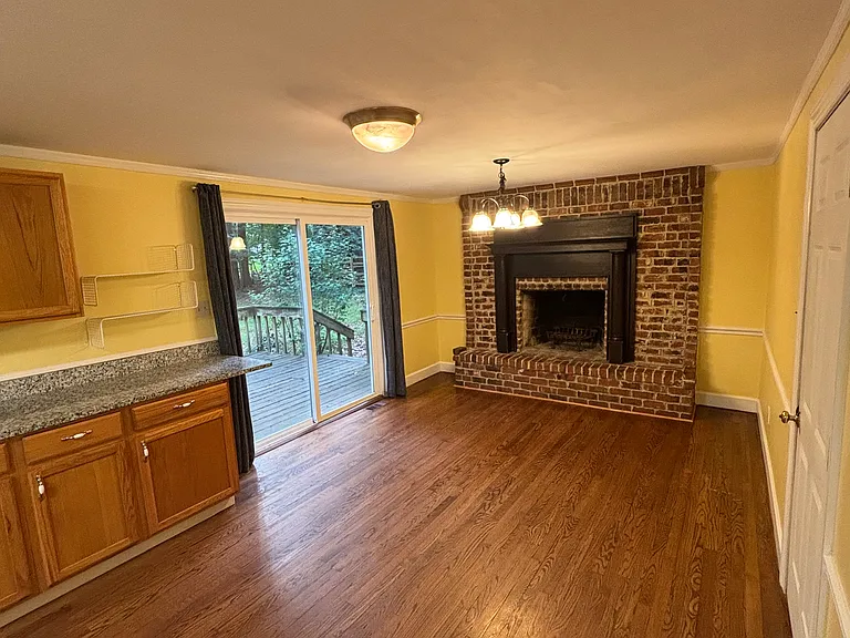 1001 Ironstone Ct — Photo 7