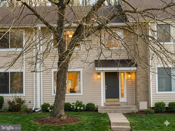 14423 Pebble Hill Ln, Gaithersburg, MD 20878