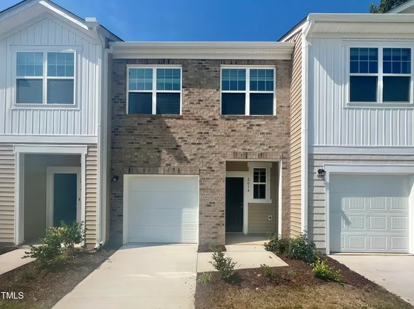 2034 Trailside Dr, Durham, NC 27704