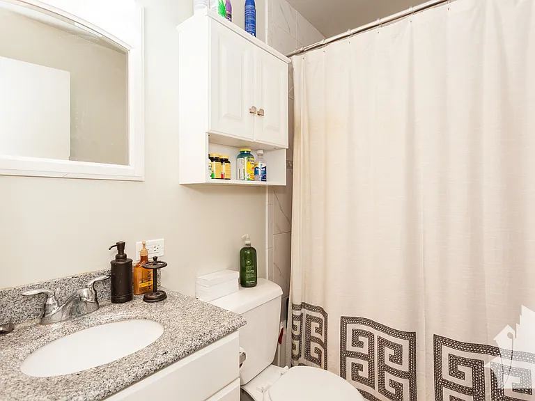 607 W Wrightwood Ave #305 — Photo 9