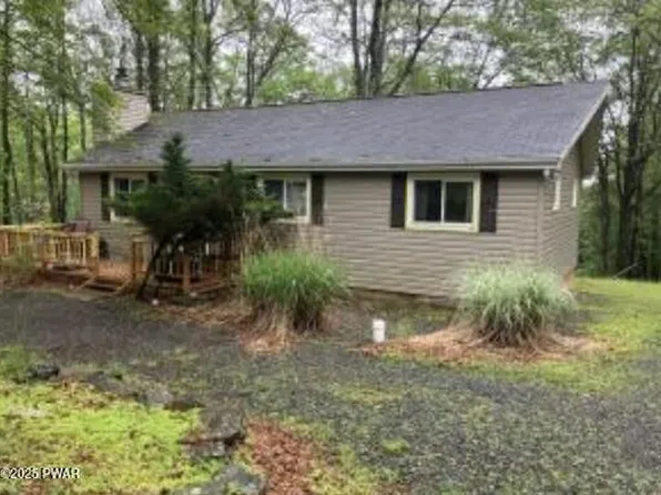 12 Chickadee Ln, Albrightsville, PA 18210