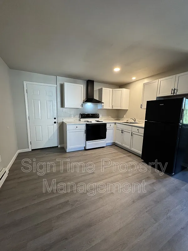 1 bed, 1.0 bath, 600 sqft, $1,050 — Photo 4