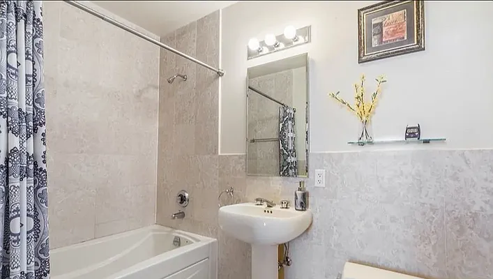 Rented by New York Residence | media 5