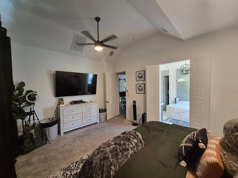 5007 Winkler Trl — Photo 16