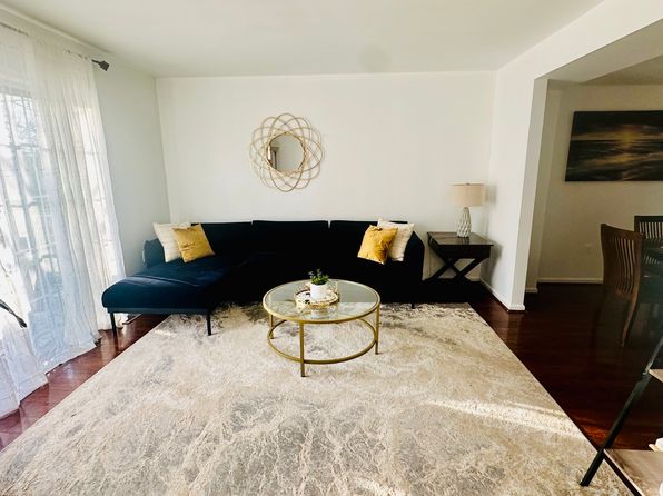 (undisclosed Address)