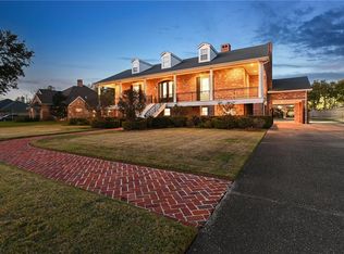 67 Elmwood Dr, Destrehan, LA 70047