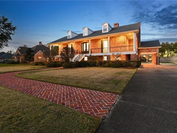 67 Elmwood Dr, Destrehan, LA 70047