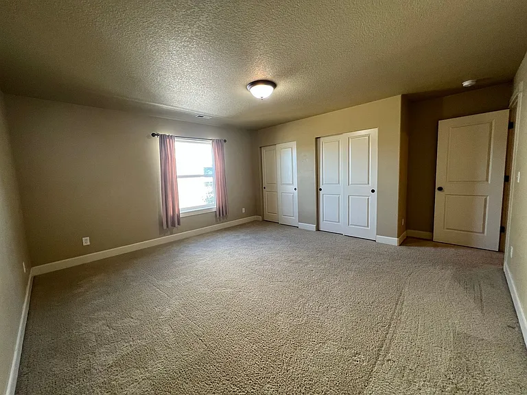 3016 Hazel Ave — Photo 7