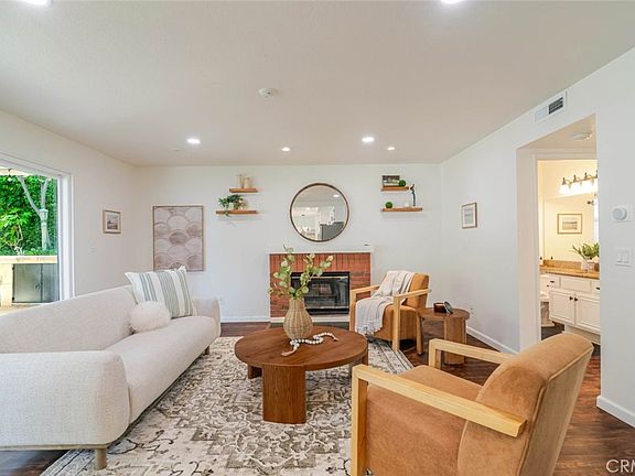 2nd image of 31256 Quail Valley Rd