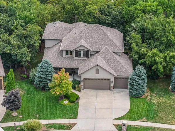 20805 W 68th Ter, Shawnee, KS 66218