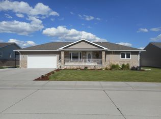 710 19th St, Gering, NE 69341