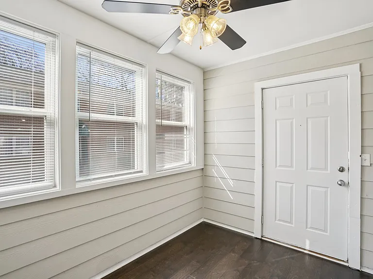 Buckhead Townhomes and Gardens — Photo 75