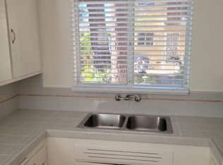 4100 Wade St #4, Los Angeles, CA 90066