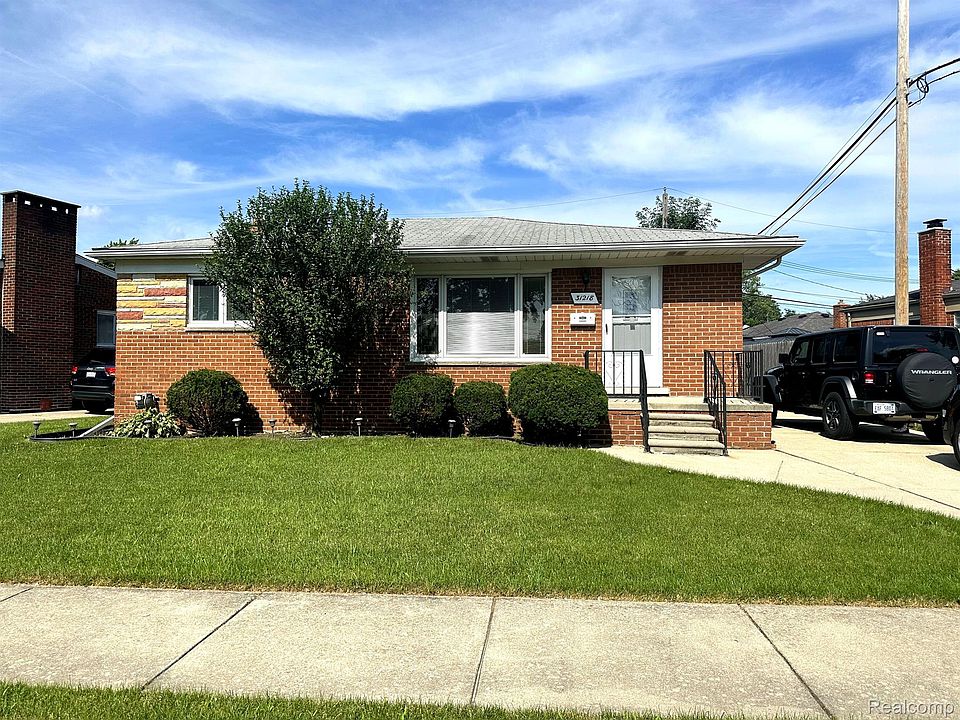 1st image of 31218 Arrowhead St