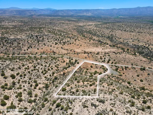 4890 E Falcon View Court #154, Rimrock, AZ 86335