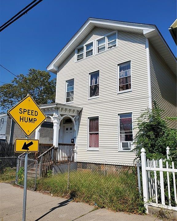 49 Kossuth St, New Haven, CT 06519 MLS 170598982 Zillow